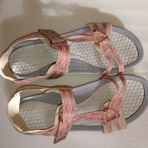 Women's Baretrap sandals